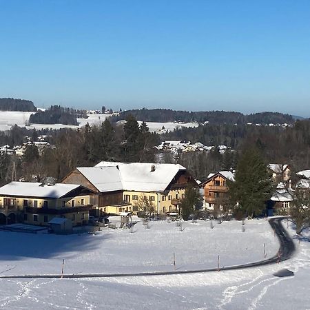 Obereggut Lejlighed Hof bei Salzburg Eksteriør billede